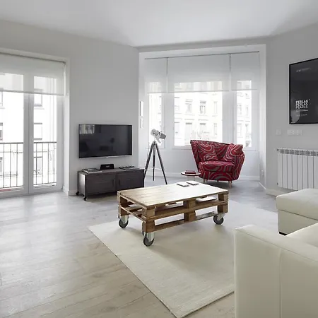 Zurriola Zinema By Feelfree سان سيباستيان