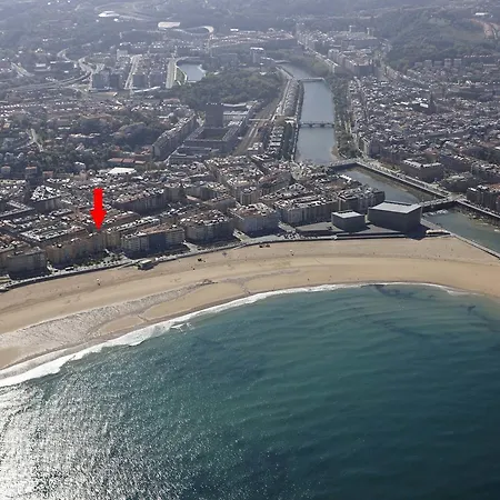 Zurriola Zinema By Feelfree * San Sebastian